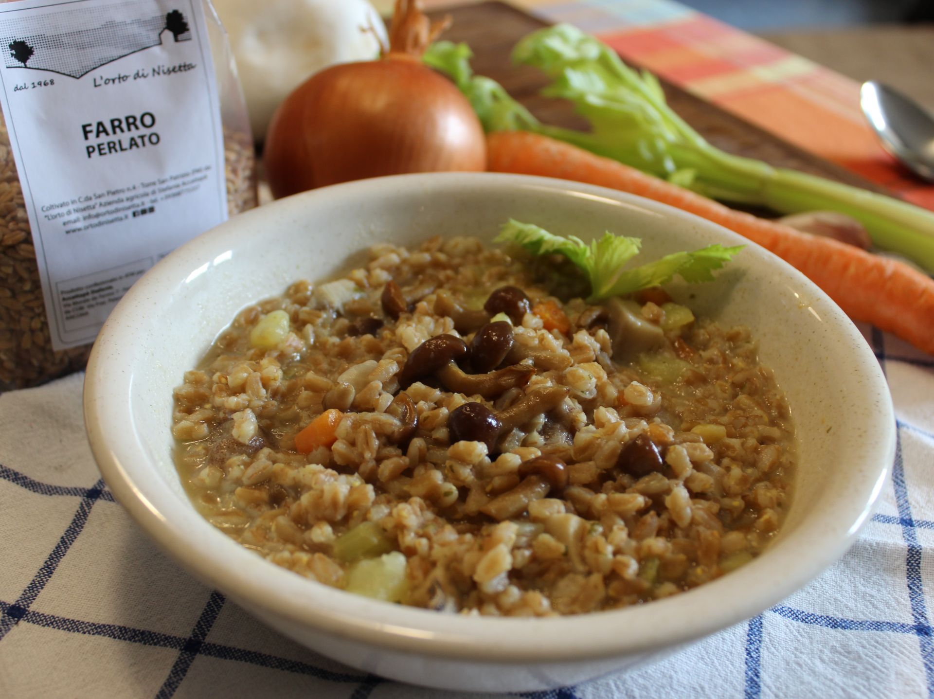 Immagine per ricetta Zuppa di farro e funghi